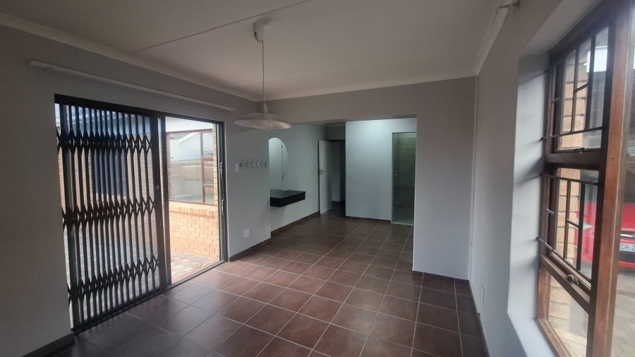 3 Bedroom Property for Sale in Heiderand Western Cape